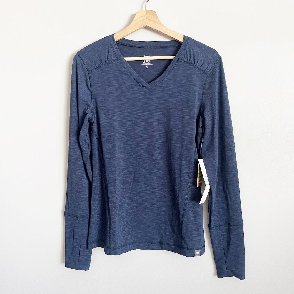 Title Nine Top Size Small Double Time Long Sleeve Tee Blue V-Neck Athletic NWT